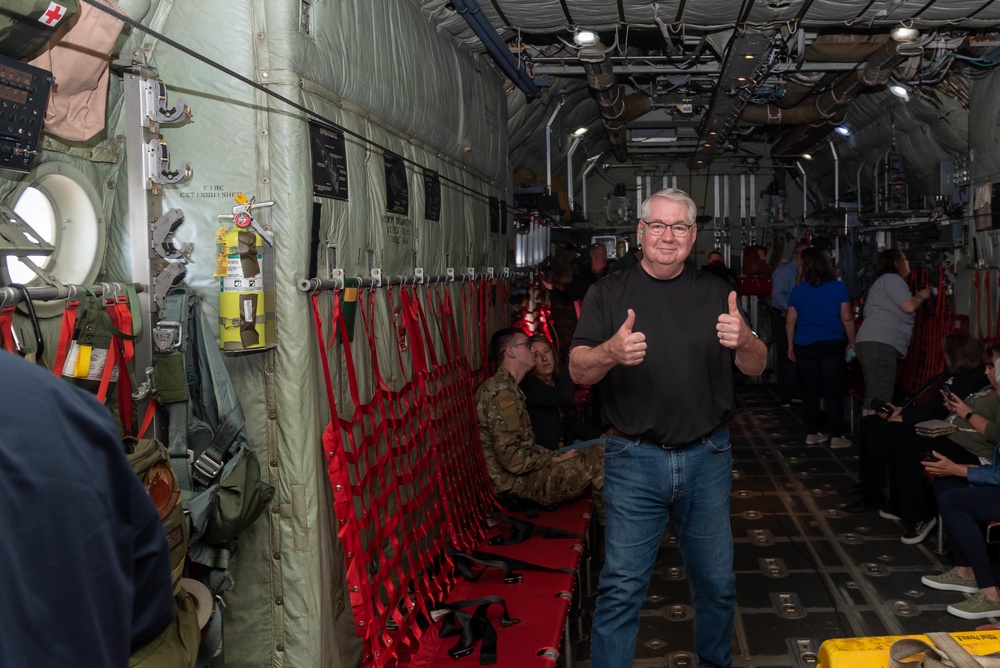 182nd Airlift Wing hosts 2022 Employer Support of Guard and Reserve &quot;Breakfast with the Boss&quot;