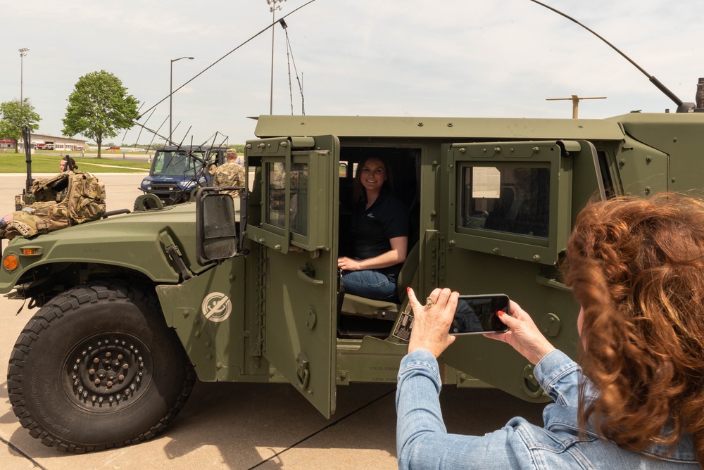 182nd Airlift Wing hosts 2022 Employer Support of Guard and Reserve &quot;Breakfast with the Boss&quot;