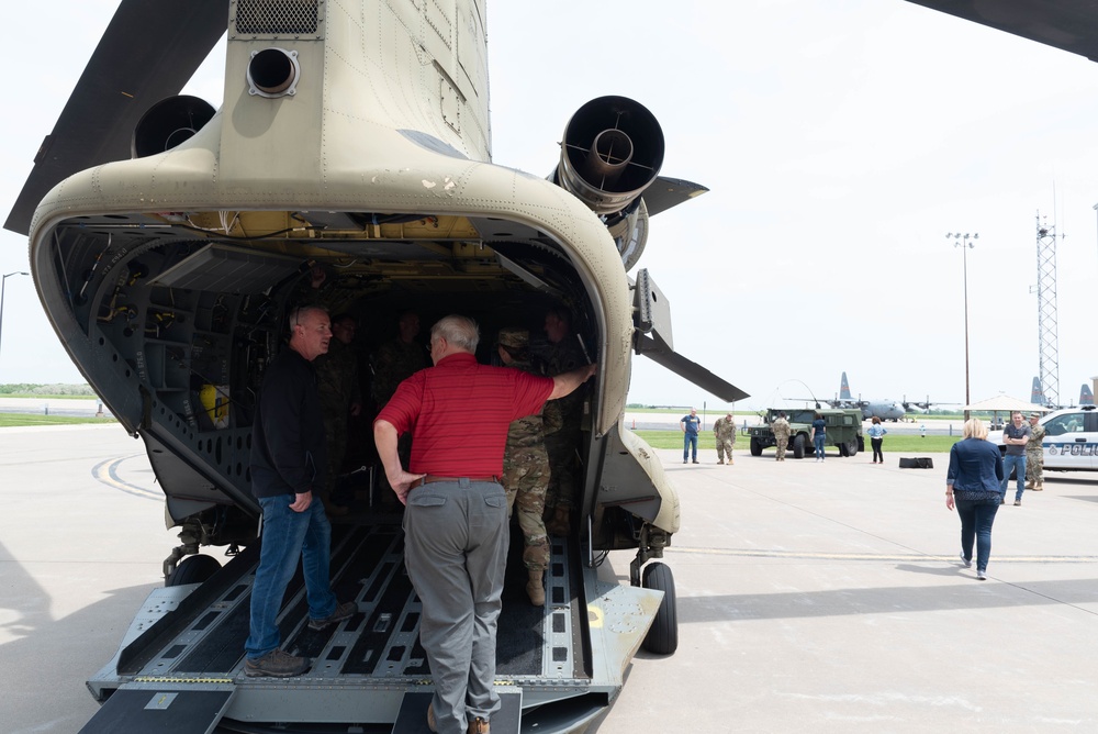 182nd Airlift Wing hosts 2022 Employer Support of Guard and Reserve &quot;Breakfast with the Boss&quot;