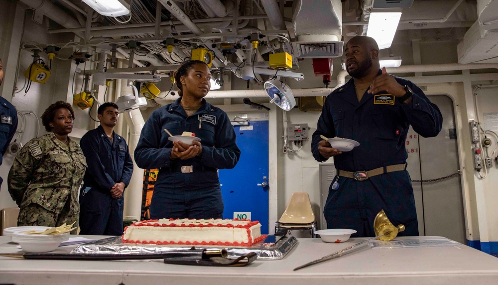 DVIDS Images U.S. Navy Corpsman Birthday Celebration [Image 8 of 14]