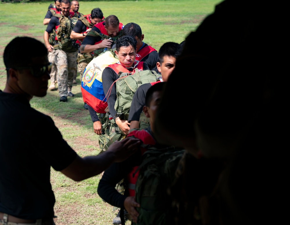 JTF-Bravo 1-228th Aviation Regiment participate in Helocast for Fuerzas Comando 2022