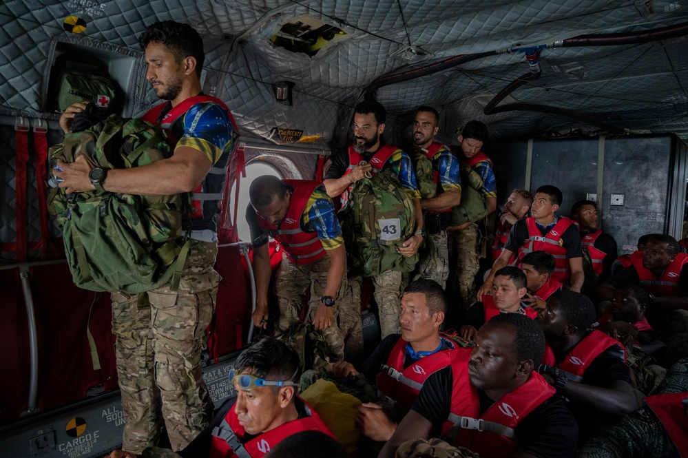 JTF-Bravo 1-228th Aviation Regiment participate in Helocast for Fuerzas Comando 2022