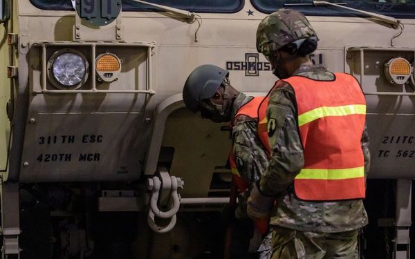 390th SPOC Soldiers execute a Ro-Ro