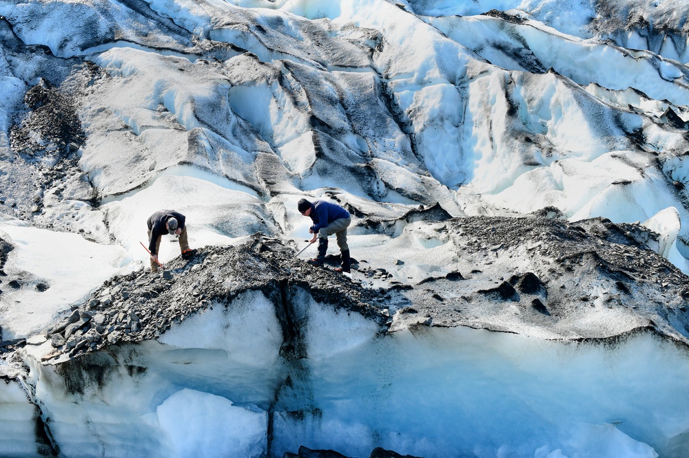 Arctic Angels assist with 2022 Colony Glacier recovery efforts