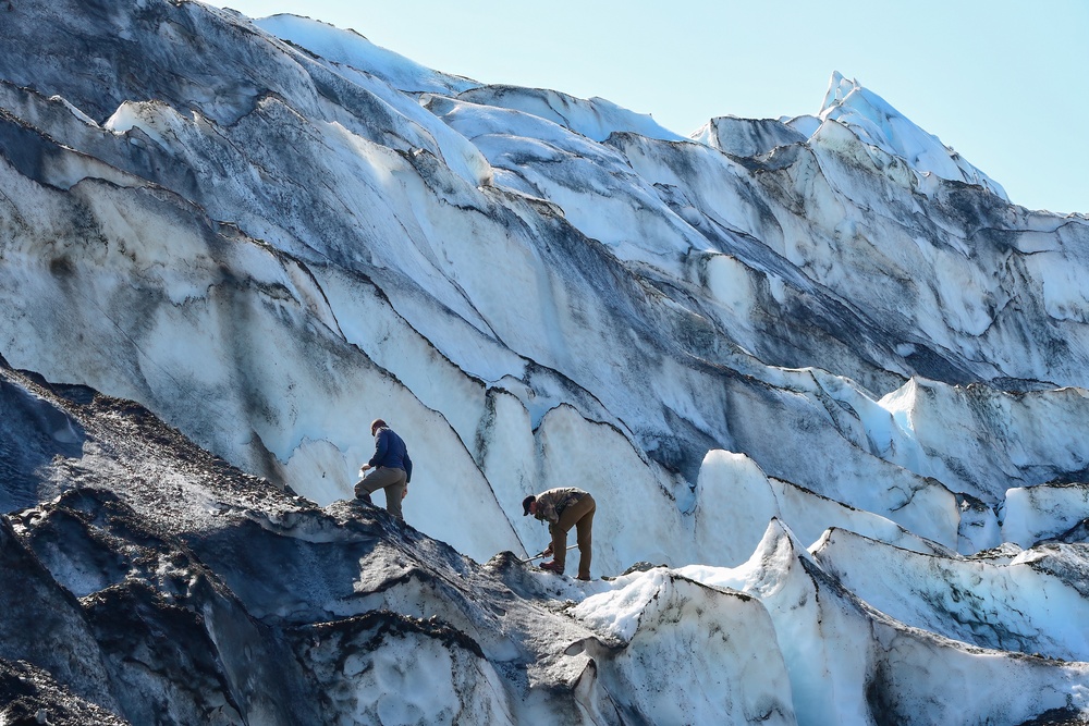 Arctic Angels assist with 2022 Colony Glacier recovery efforts