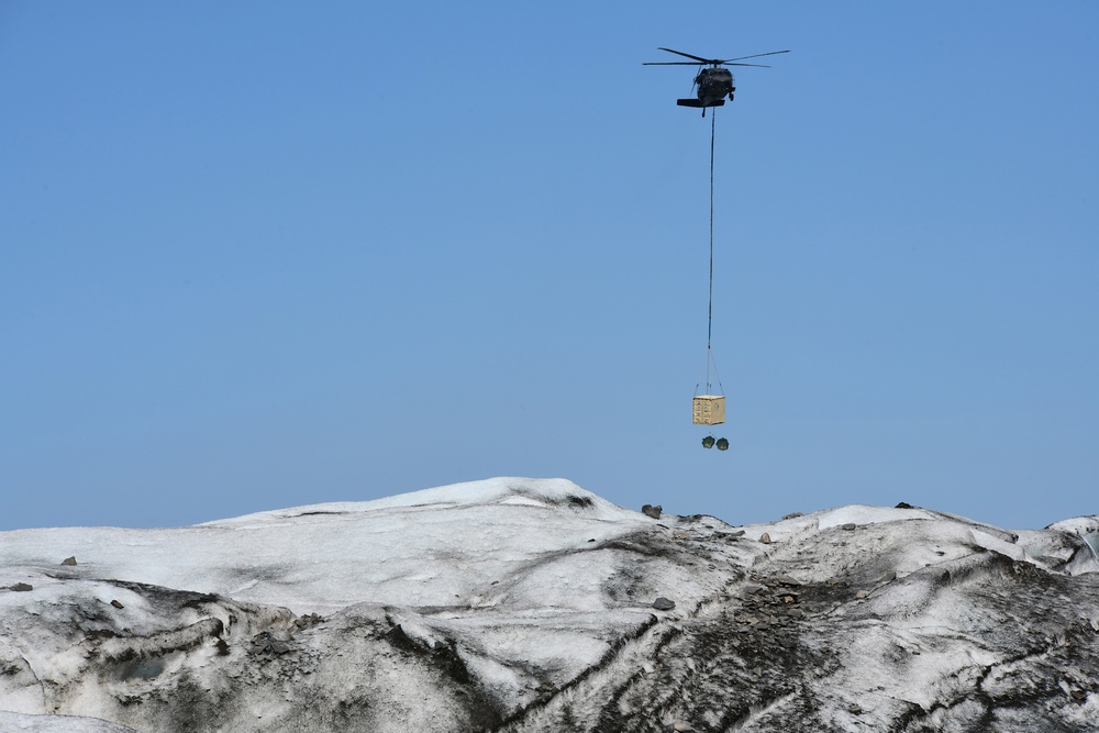 Arctic Angels assist with 2022 Colony Glacier recovery efforts