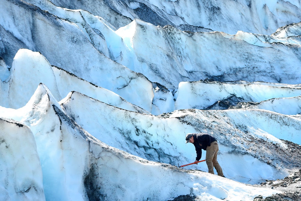 Arctic Angels assist with 2022 Colony Glacier recovery efforts