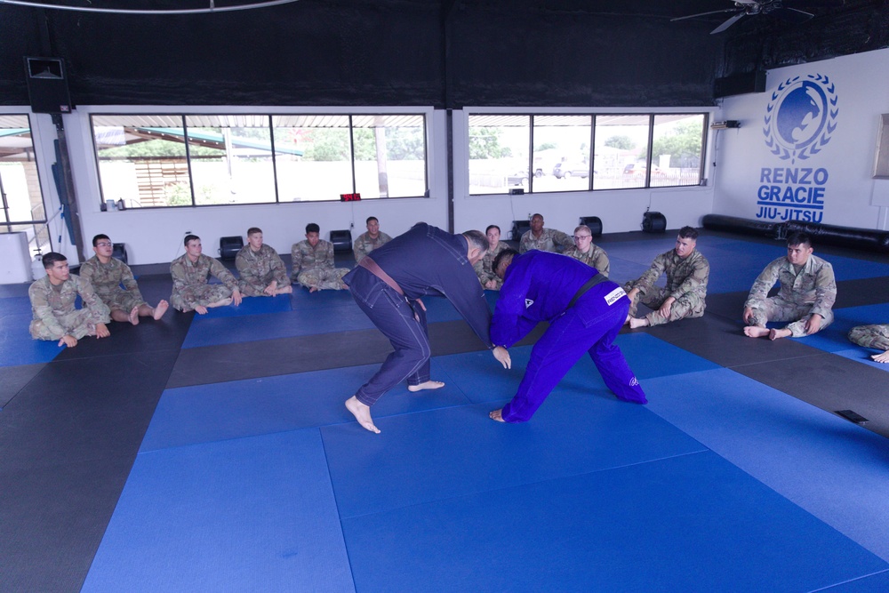 720th Military Police Battalion conducts combat training [Image 5 out of 7]