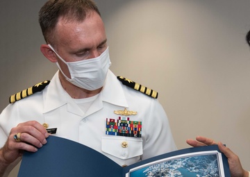 CFAY visits mayor of Yokohama City