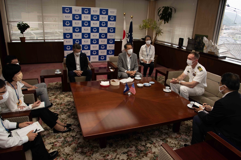 CFAY visits mayor of Zushi City