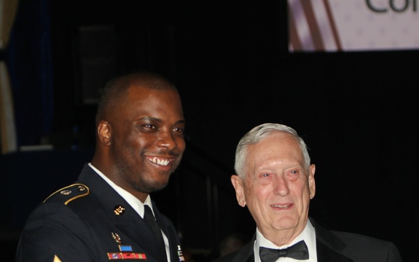 Military Appreciation Banquet shines spotlight on Alaska Soldiers