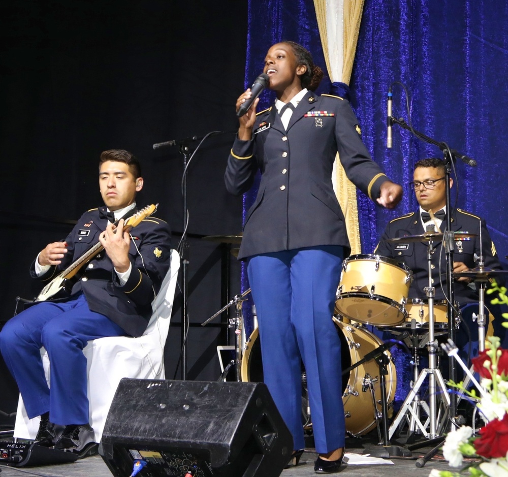 Military Appreciation Banquet shines spotlight on Alaska Soldiers