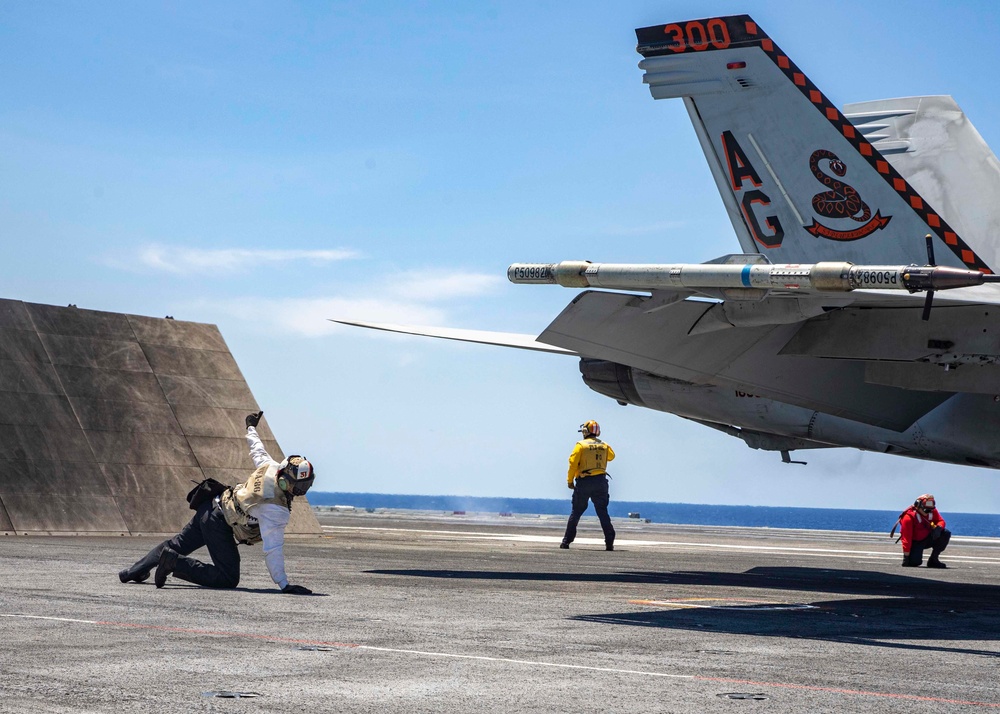 Flight Operations Aboard USS George H.W. Bush (CVN 77)