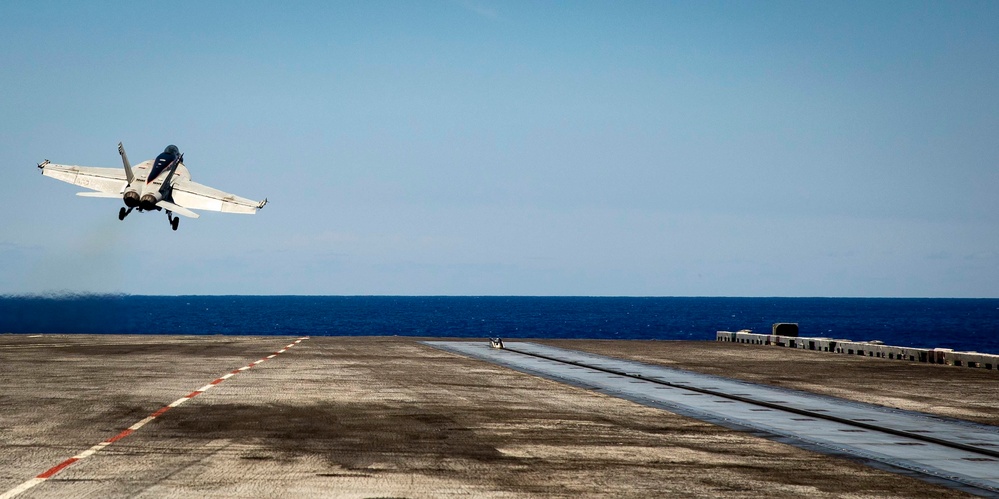 Flight Operations Aboard USS George H.W. Bush (CVN 77)