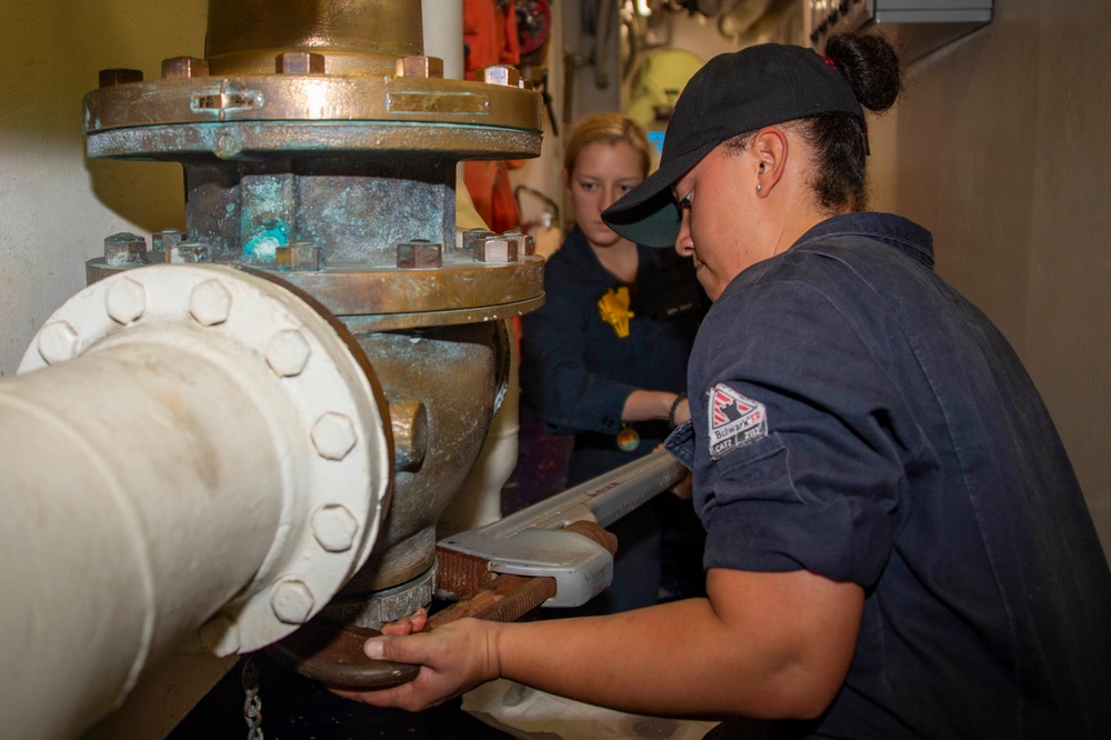 USS Essex Underway Operations