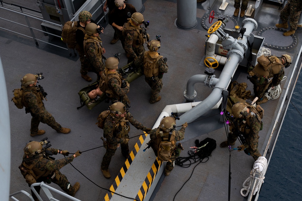 VBSS Aboard the Miguel Keith