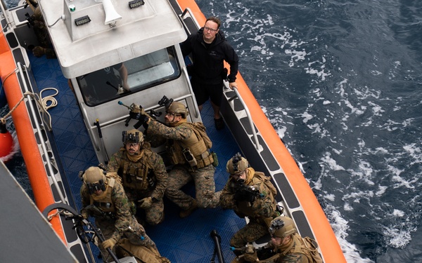 VBSS Aboard the Miguel Keith
