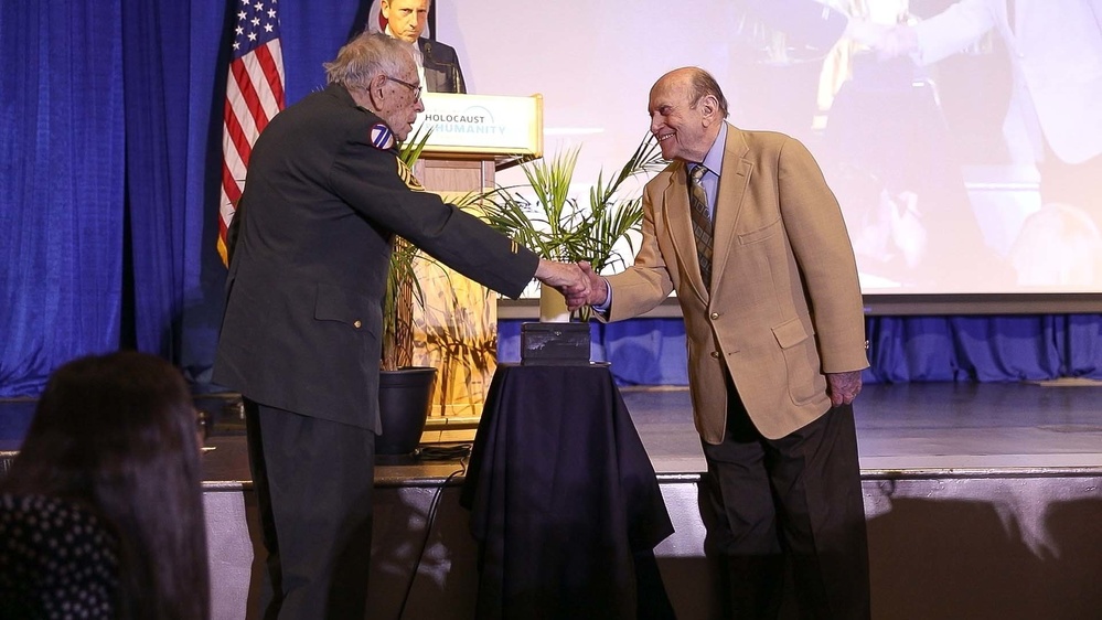 Governor hosts 42nd Annual Holocaust Commemoration in Cincinnati