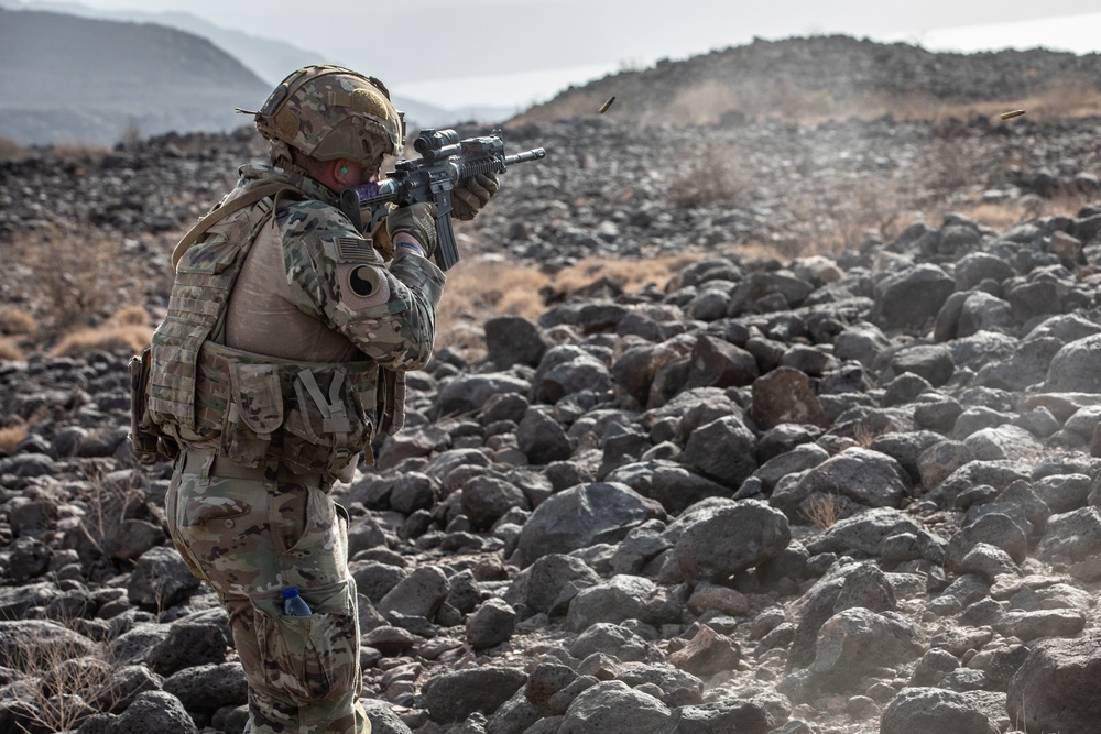 Kentucky National Guard conducts squad live-fire in Djibouti