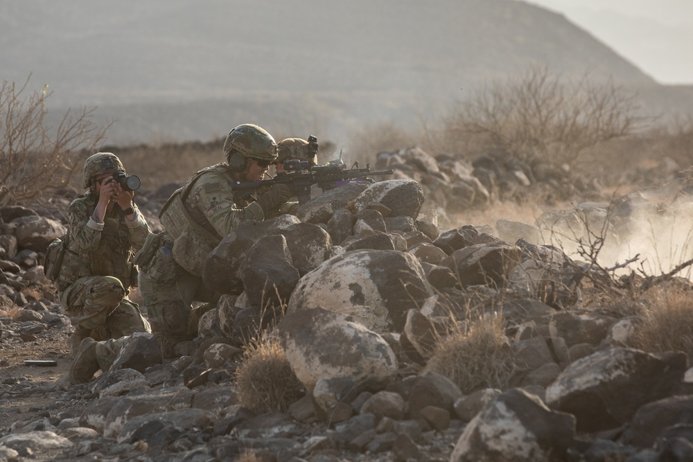 Kentucky National Guard conducts squad live-fire in Djibouti