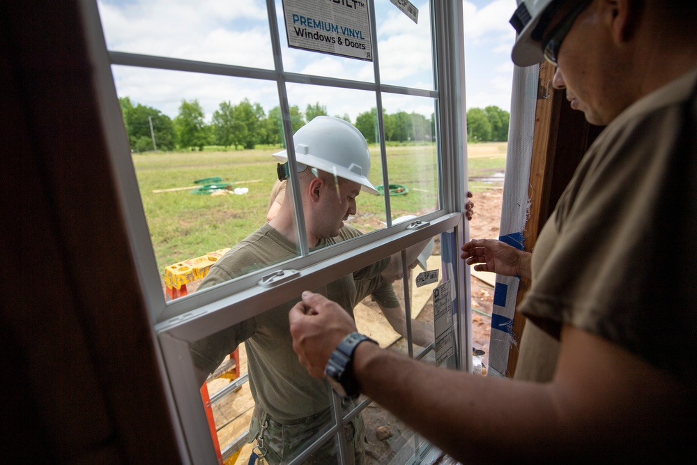 Idaho Engineers Build Homes for Cherokee Veterans