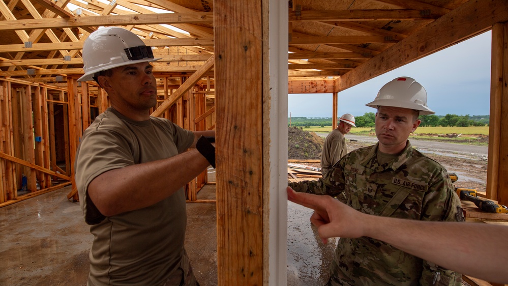 Idaho Engineers Build Homes for Cherokee Veterans