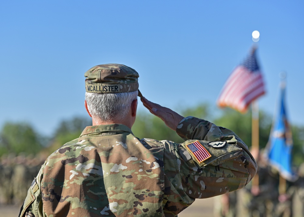 344th MI BN welcomes new commander