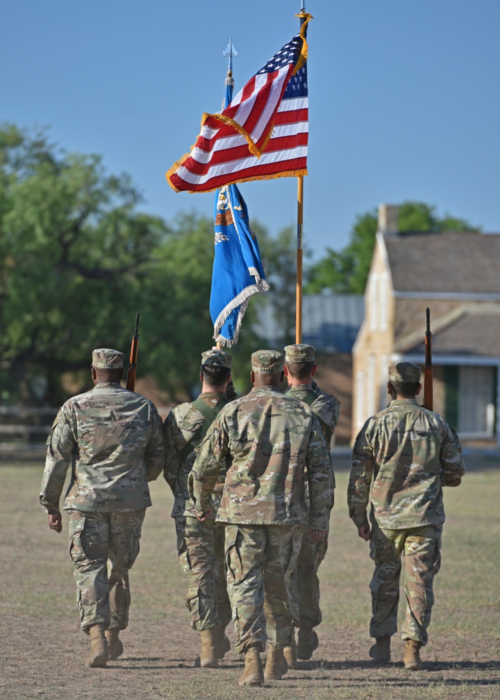 344th MI BN welcomes new commander