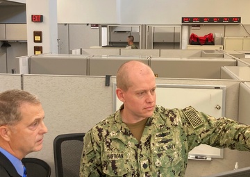 NAVSUP Reservists build strategic depth during exercise Valiant Shield