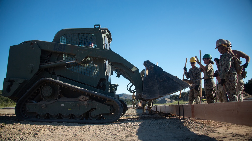 Marines, Sailors Expand Runway for Exercise Turning Point