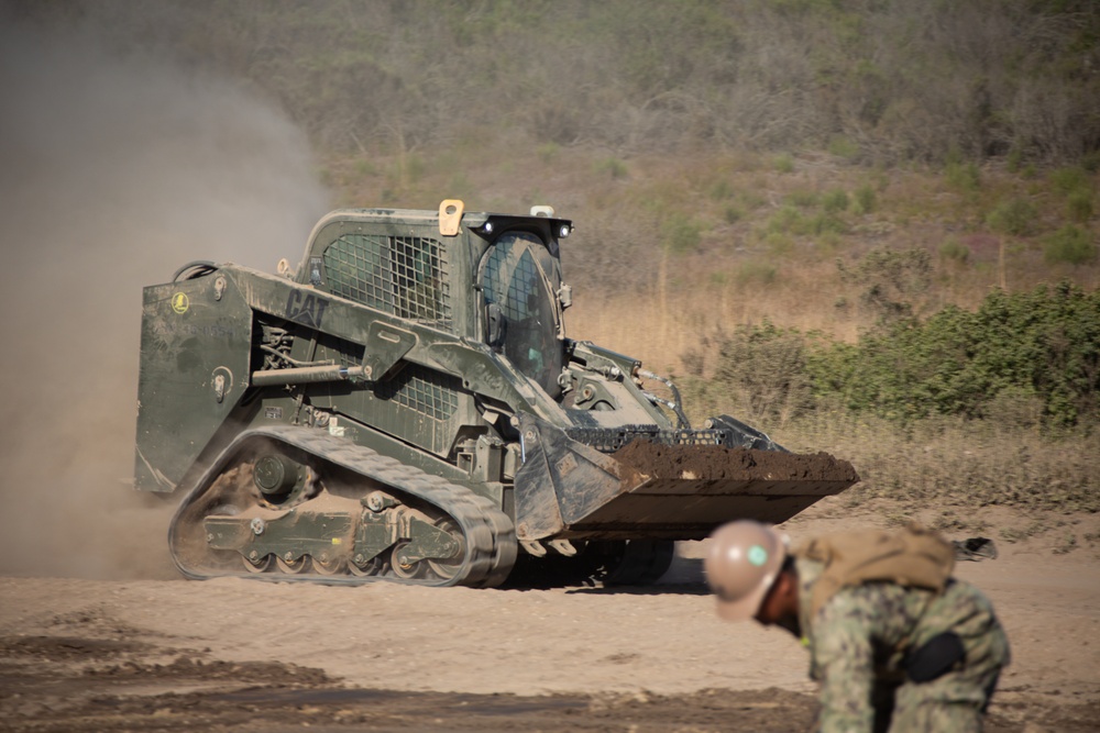 Marines, Sailors Expand Runway for Exercise Turning Point