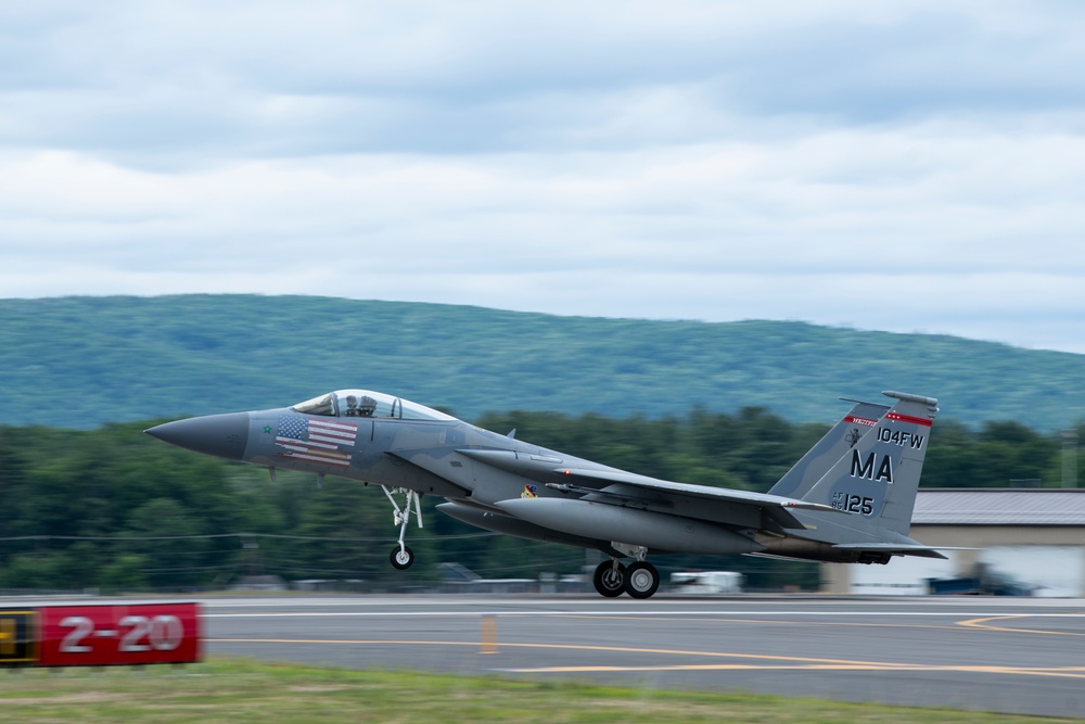 F-15 Eagle takeoff, landing