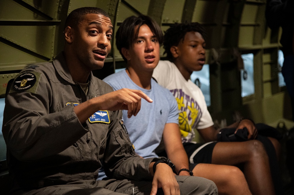 Air Force, Dover AFB mentor OBAP students