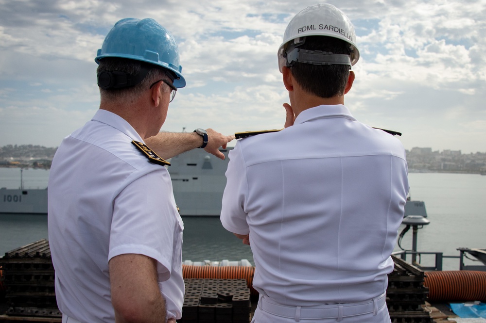 Chief of French Navy Visits USS Carl Vinson (CVN 70)