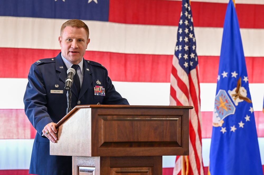 75th ABW welcomes new commander