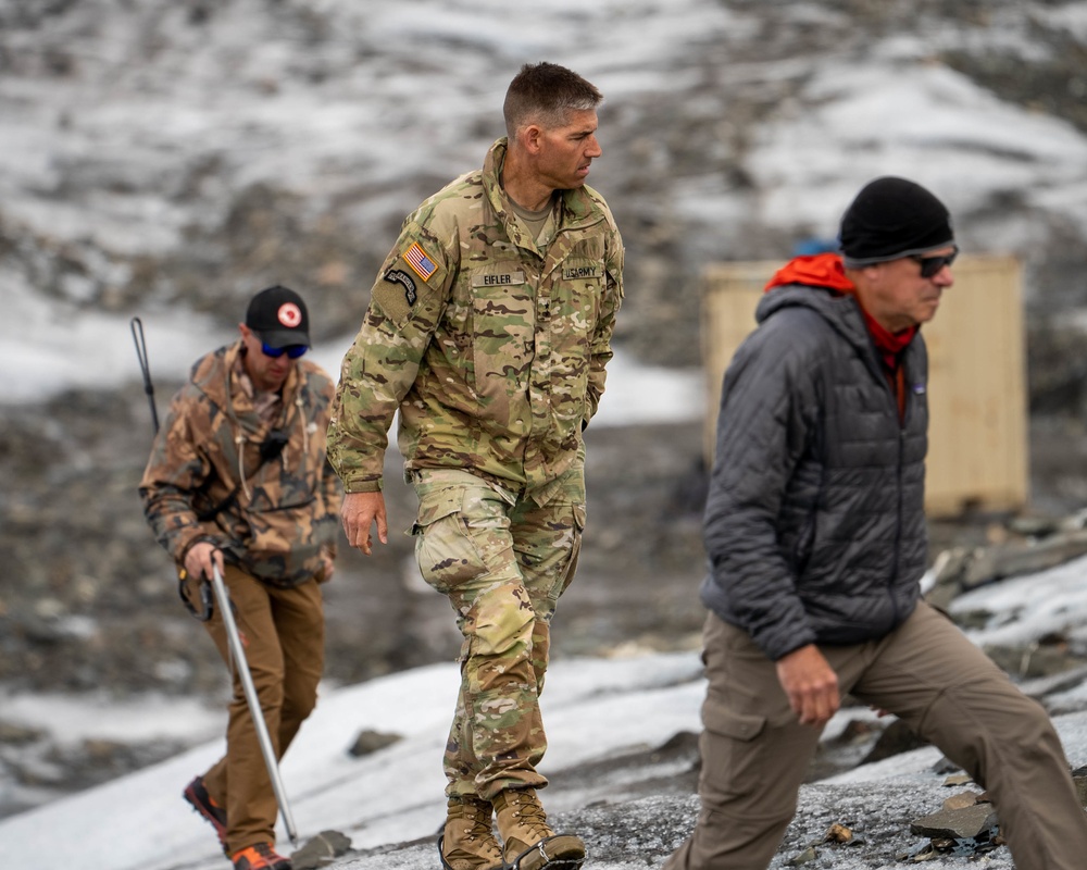 Lt. Gen. Place Tours Colony Glacier