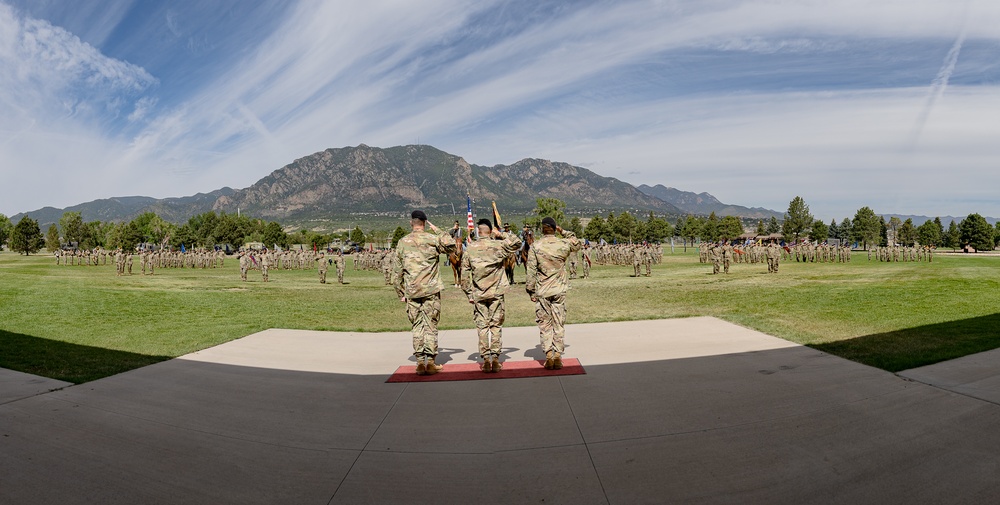 4th Special Troop Battalion bids farewell to their Commander