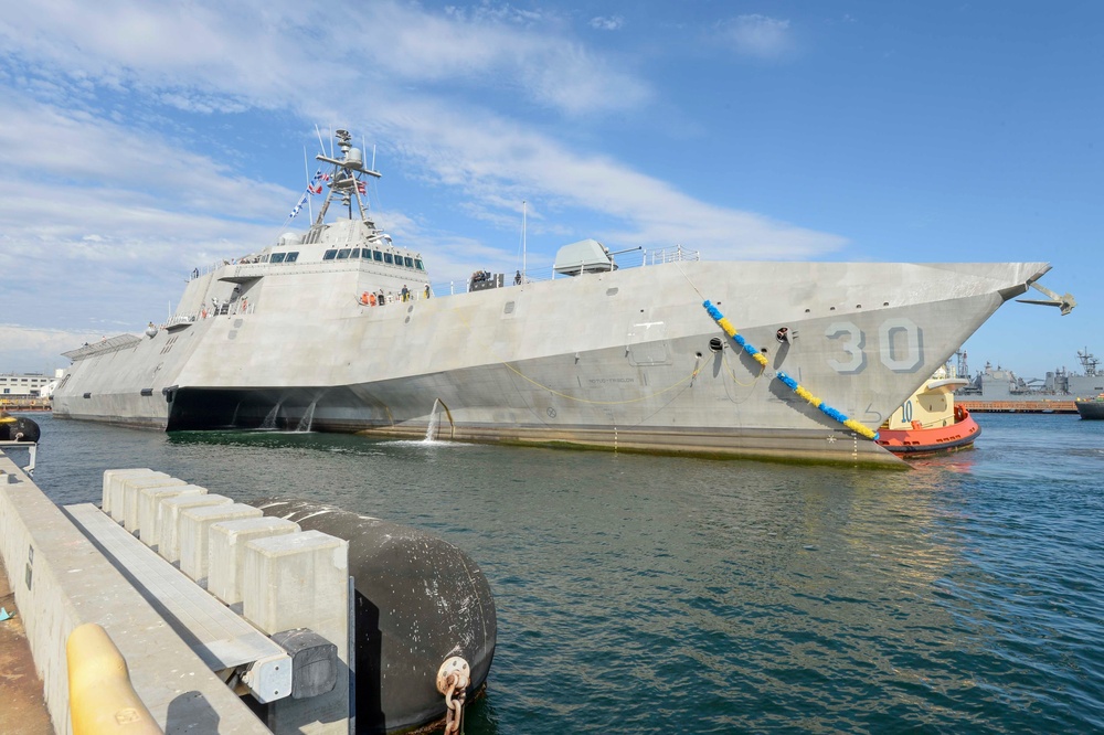 PCU Canberra (LCS 30) Arrives at San Diego Homeport for the First Time
