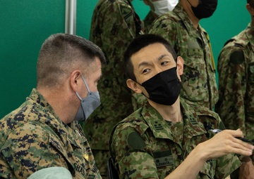 U.S. Marines, JGSDF conduct bilateral staff meeting