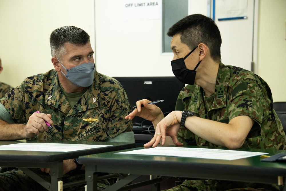 U.S. Marines, JGSDF conduct bilateral staff meeting