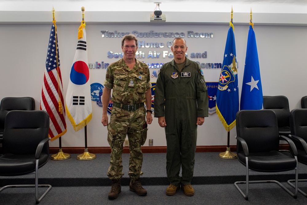 UNC Deputy Commander visits 7th Air Force