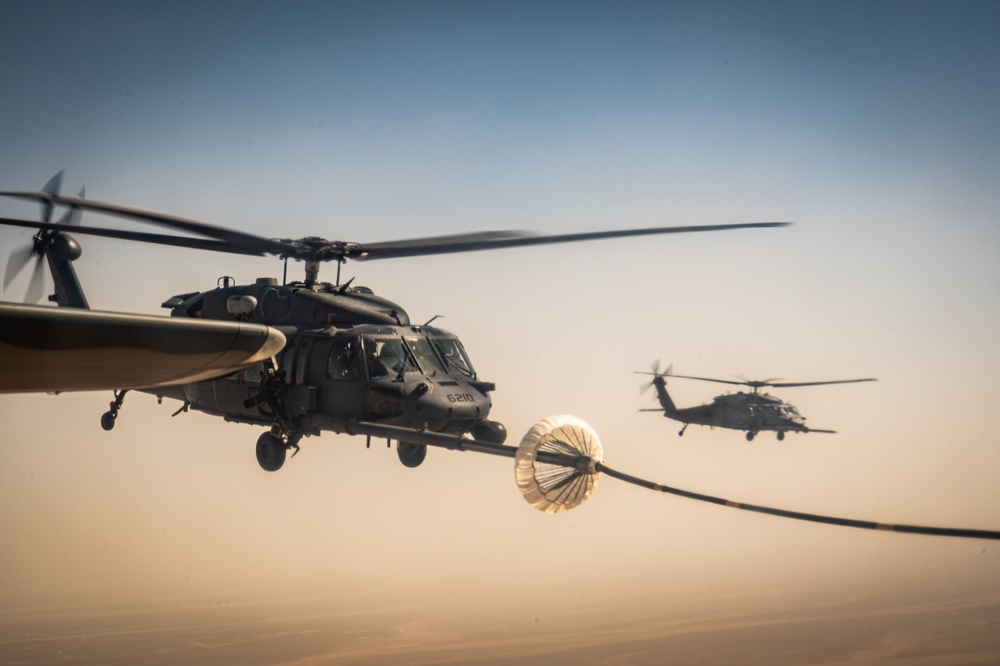 332d AEW conducts helicopter air-to-air refueling