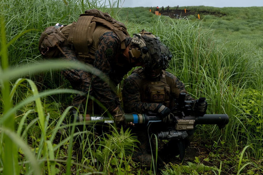 Shinka 22.1: 3/2 conducts Squad Maneuvers