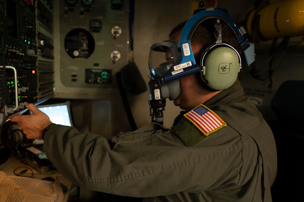 16th Airlift Squadron Conducts Proficiency Mission