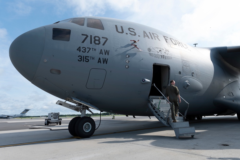 16th Airlift Squadron Conducts Proficiency Mission