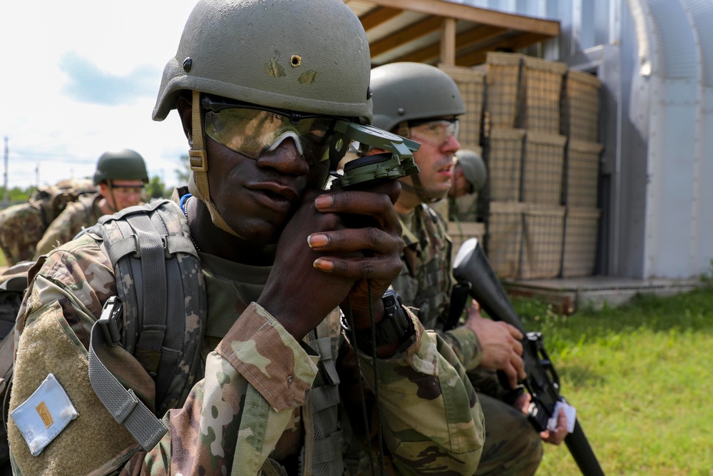 Kansas and Oklahoma National Guard OCS train together