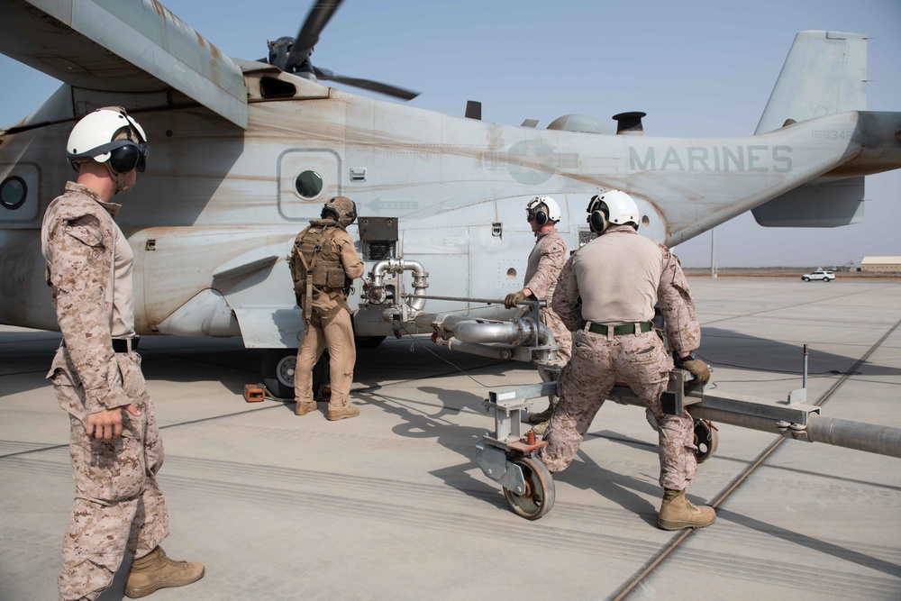 Dvids - Images - First Hot Refueling At Camp Lemonnier [image 4 Of 5]