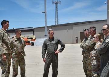 10 AF commander visits future 5th generation fighter wing