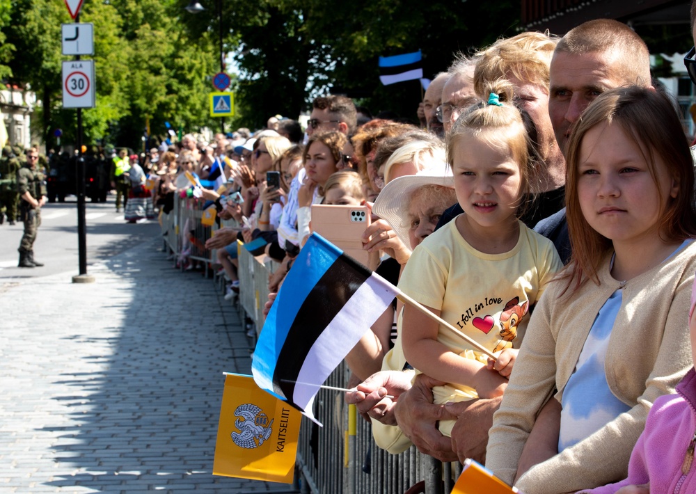 Allies Celebrate Estonian Victory Day