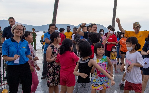 U.S. Pacific Fleet Band performs at North Song Cau Beach during Pacific Partnership 2022